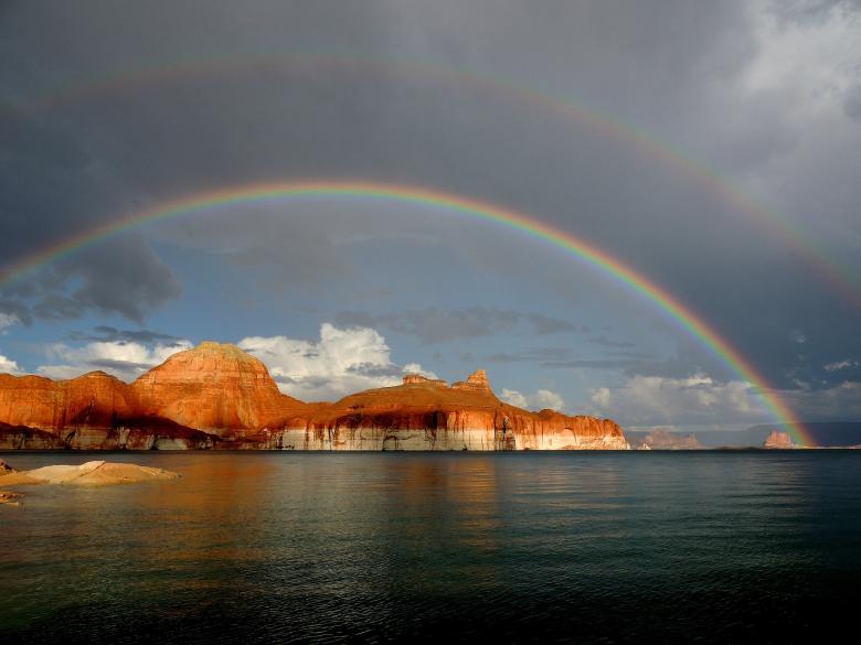 Free stock image of Rainbow Formation created by Pixabay