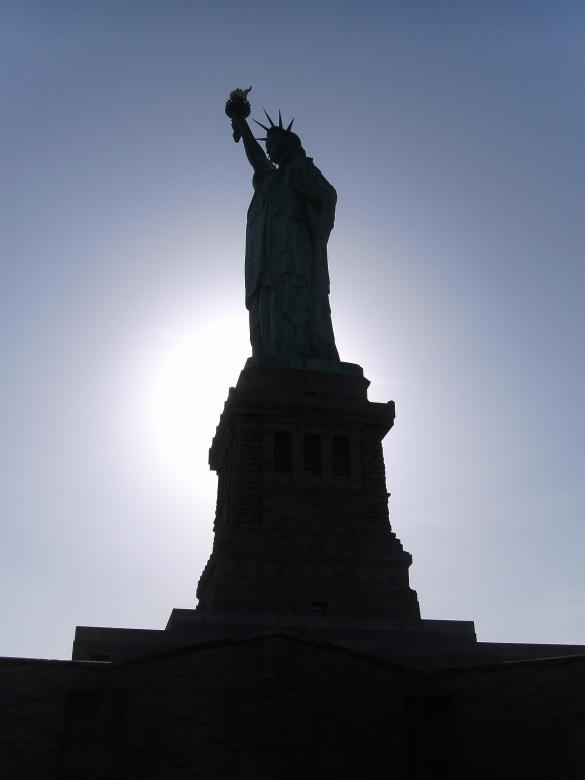 Free stock image of Statue of Liberty created by Pixabay