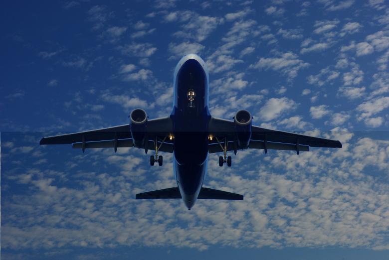 Free stock image of Flying Aircraft created by Pixabay