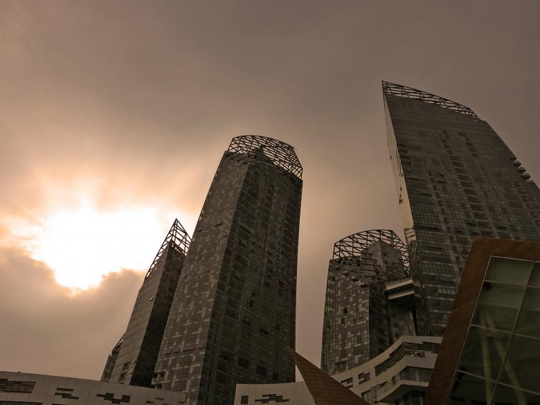 Free stock image of Skyscrapers in Singapore created by Pixabay