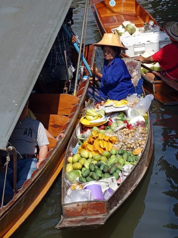 Free stock image of Saduak Floating Market created by Pixabay