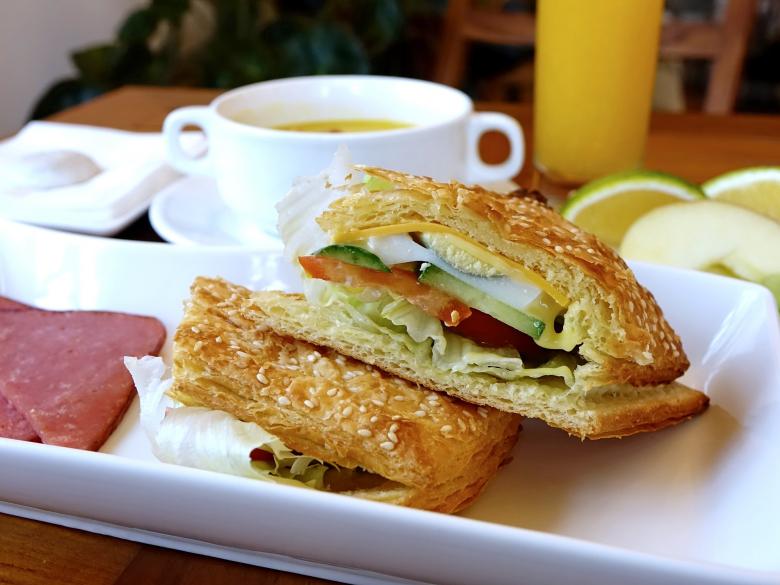 Free stock image of Breakfast Food created by Pixabay