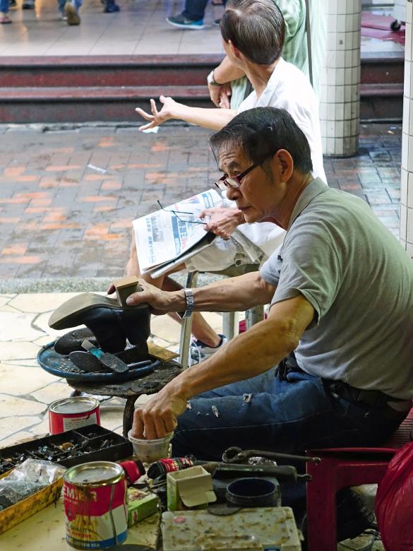 Free stock image of Cobbler on the Street created by Pixabay