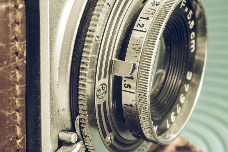 Free stock image of Antique Camera created by Pixabay