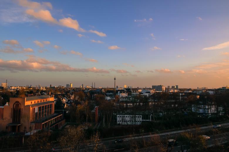 Free stock image of Urban City created by Pixabay
