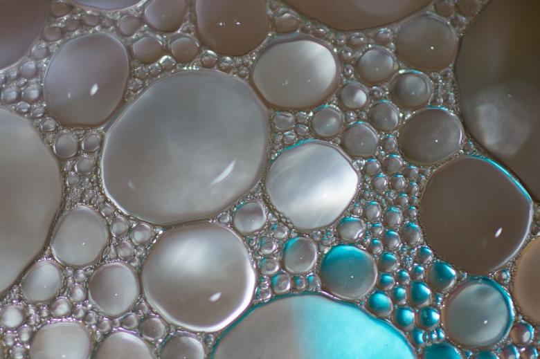 Free stock image of Oil in Water created by Pixabay