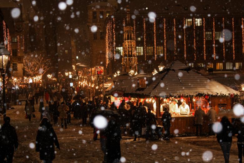 Free stock image of Christmas Market created by Pixabay