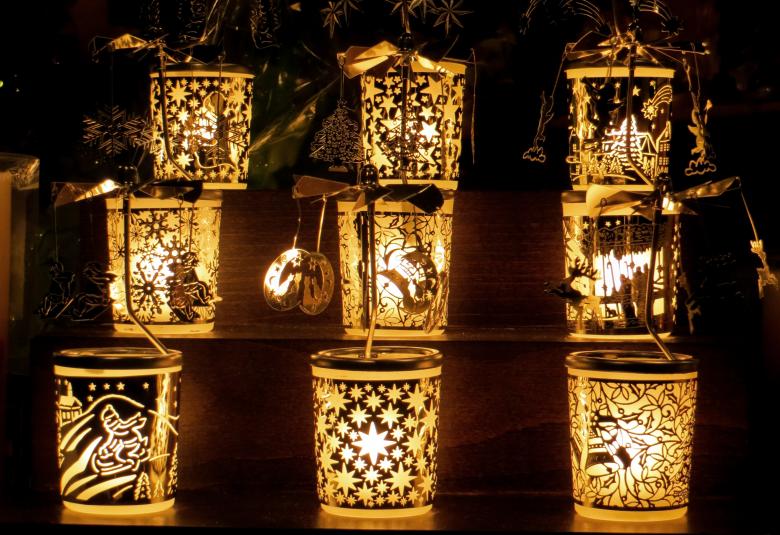 Free stock image of Christmas Lamps created by Pixabay