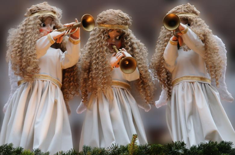Free stock image of Christmas Angels created by Pixabay