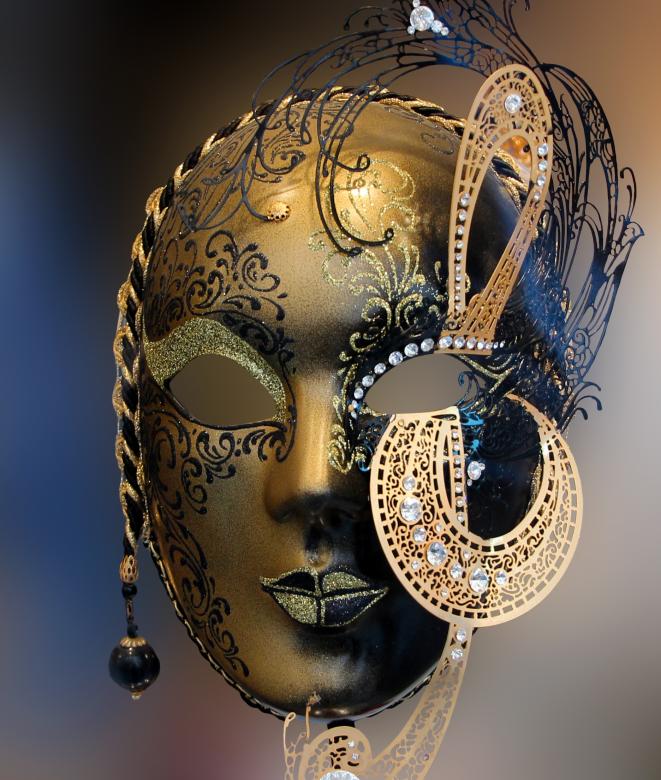 Free stock image of Decorated Mask created by Pixabay