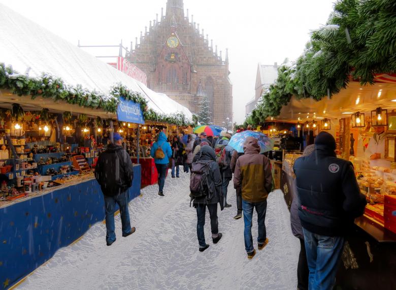 Free stock image of Christmas Market created by Pixabay