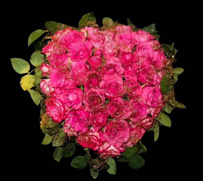 Free stock image of Rose Bouqet created by Pixabay