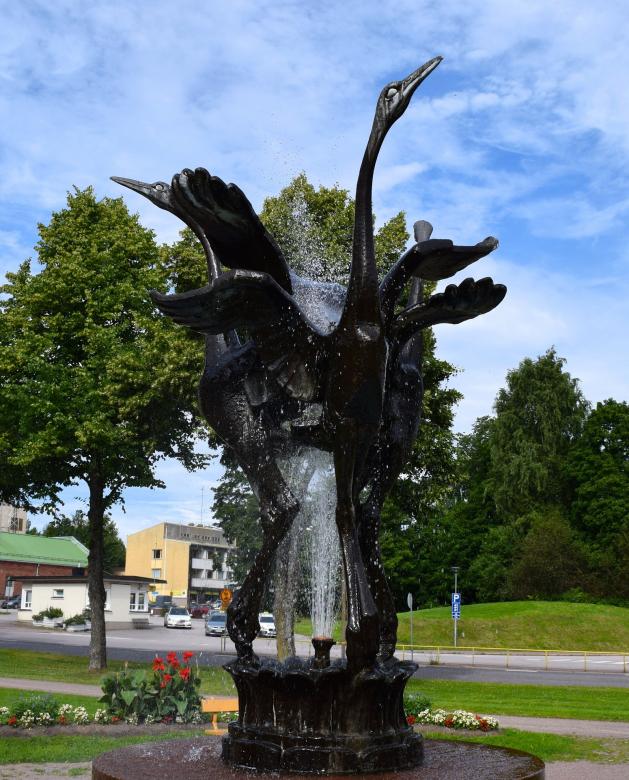 Free stock image of Water Fountain created by Pixabay