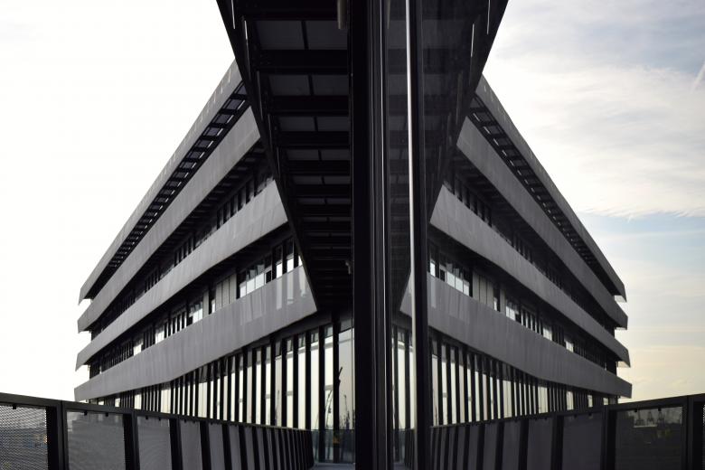 Free stock image of Urban Building created by Pixabay