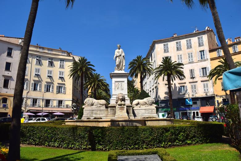 Free stock image of Monument in the City created by Pixabay