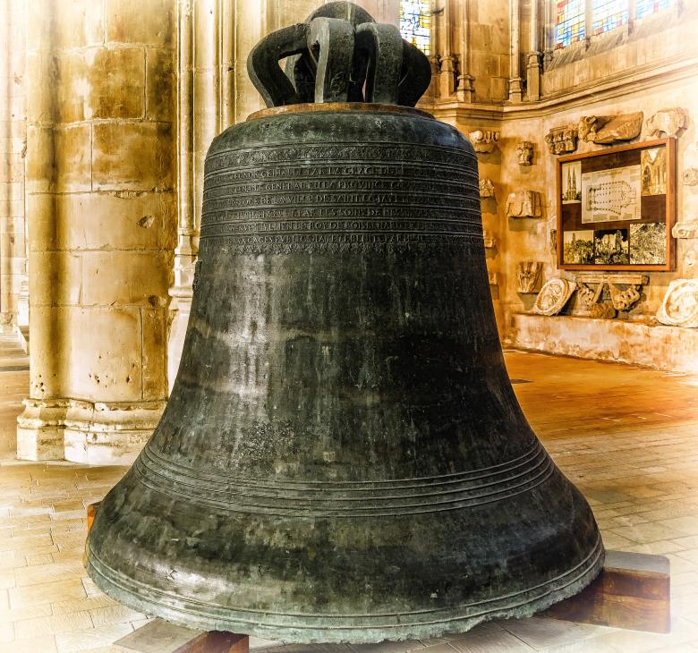 Free stock image of Bell in the Church created by Pixabay