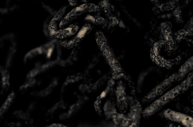 Free stock image of Rusty Abstract Chain created by Bjorgvin