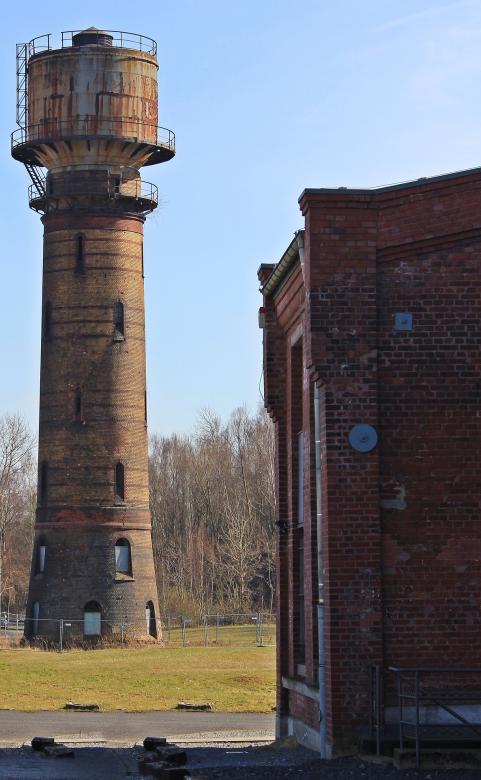 Free stock image of Old Water Tower created by Pixabay