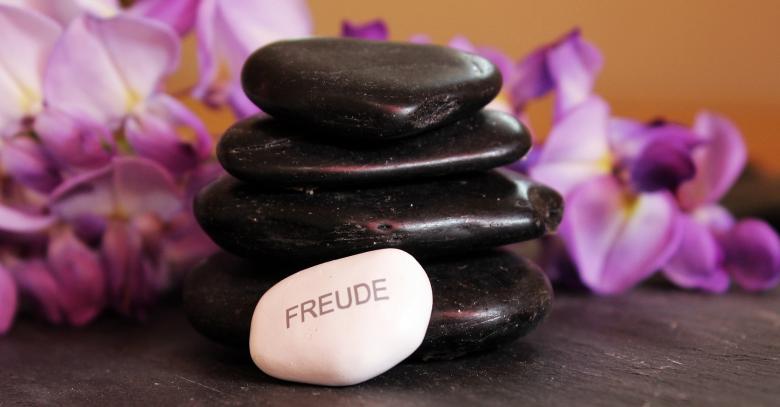 Free stock image of Pebble Balance created by Pixabay