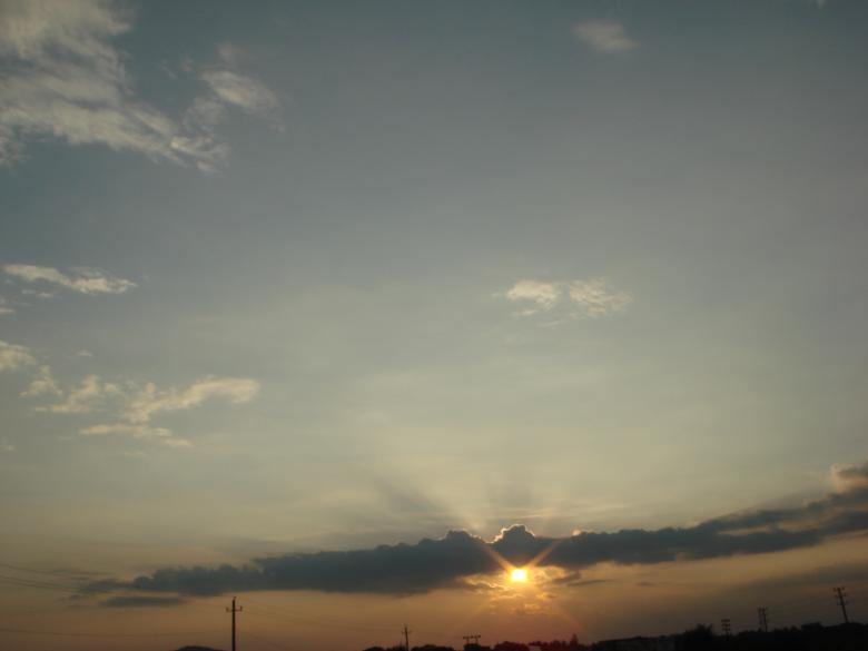 Free stock image of Sunrise created by kiraan
