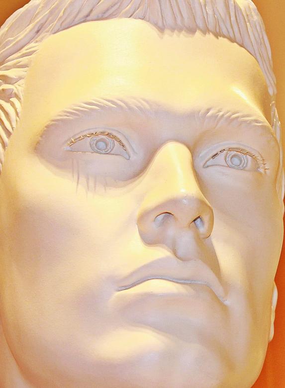 Free stock image of Display Dummy created by Pixabay