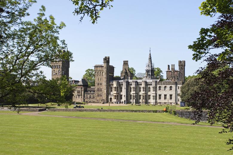 Free stock image of Cardiff Castle created by Geoffrey Whiteway