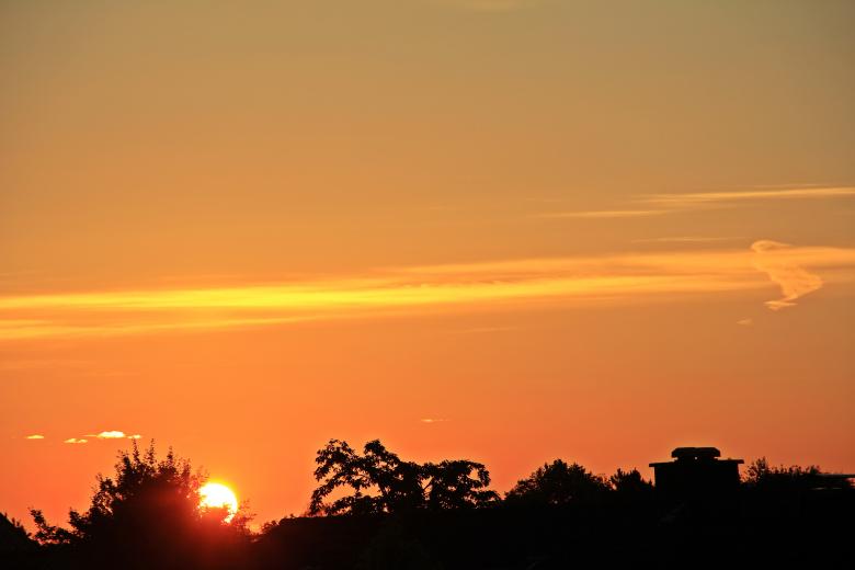 Free stock image of Sunrise created by Pixabay