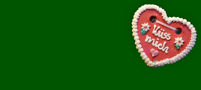 Free stock image of Gingerbread Heart created by Pixabay