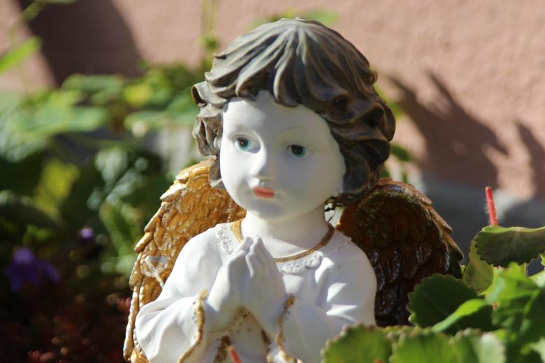 Free stock image of Angel Figure created by Pixabay