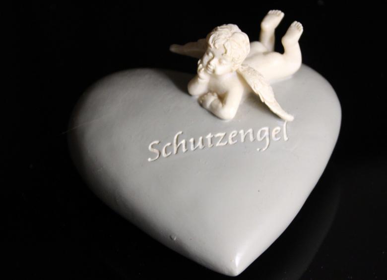 Free stock image of Angel Figure created by Pixabay