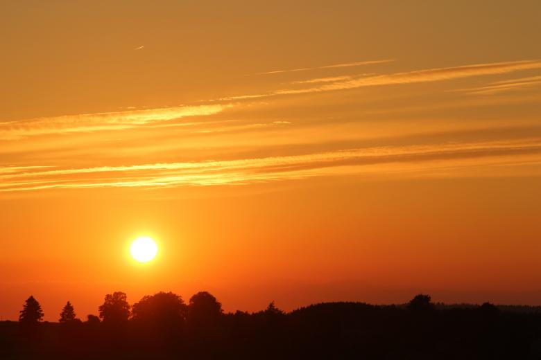Free stock image of Sunset created by Pixabay