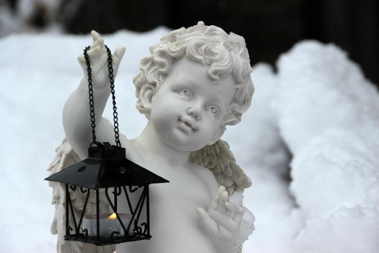 Free stock image of Angel Figure created by Pixabay