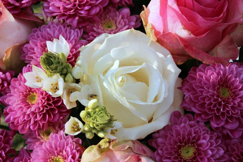 Free stock image of Flower Bouquet created by Pixabay