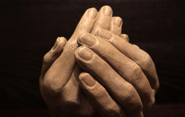 Free stock image of Carved Hands created by Pixabay