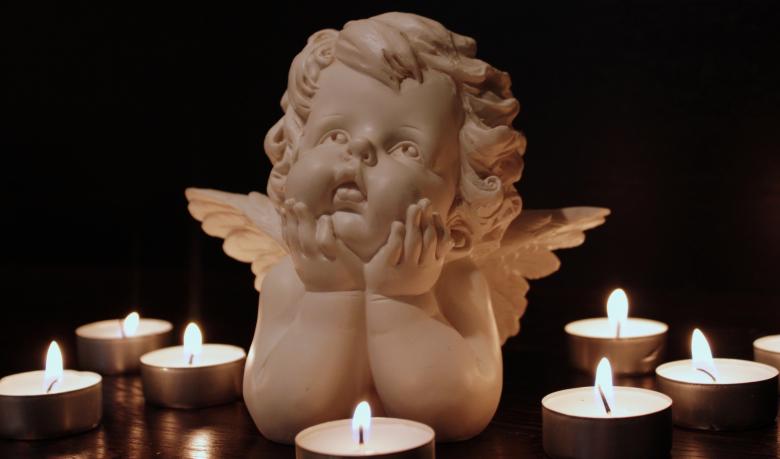 Free stock image of Angel Figure created by Pixabay
