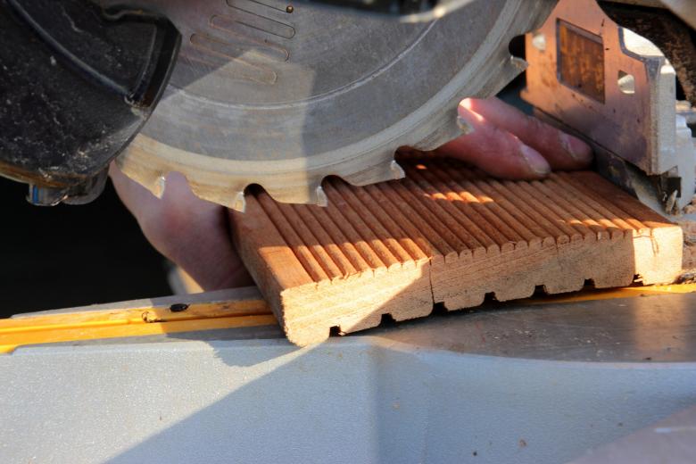 Free stock image of Crosscut Saw created by Pixabay