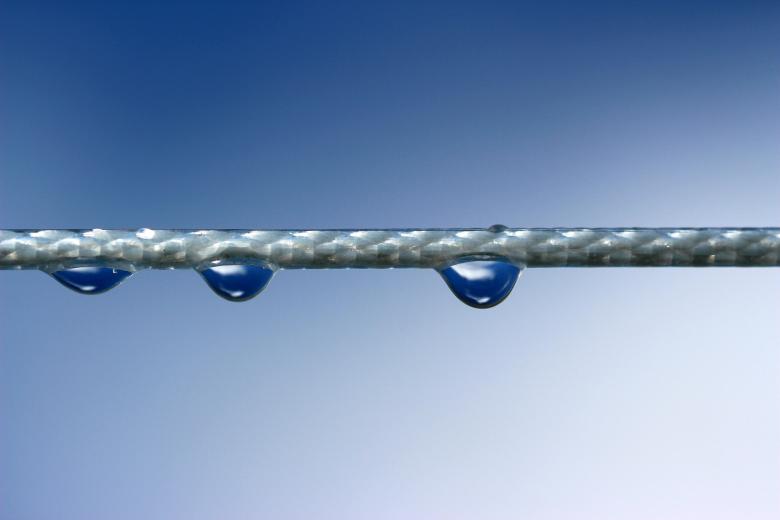 Free stock image of Falling Drops created by Pixabay