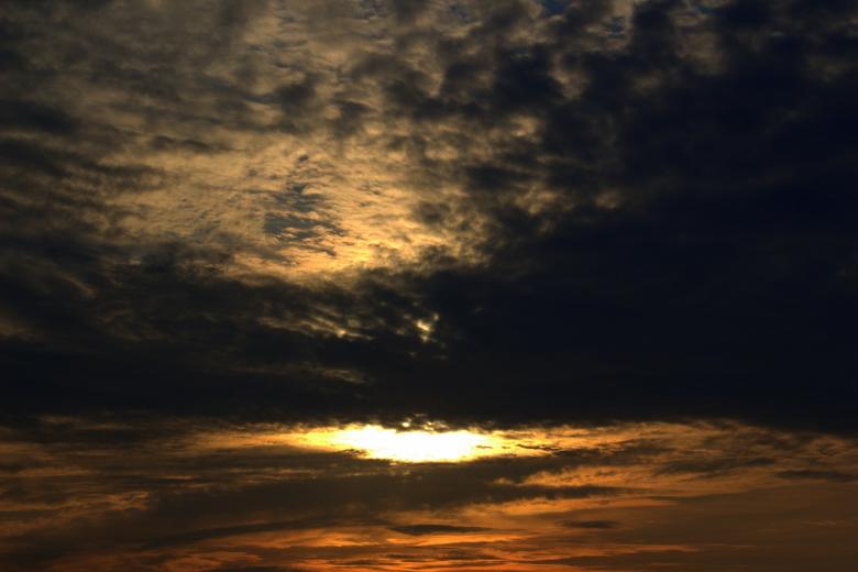 Free stock image of Sunset created by Pixabay