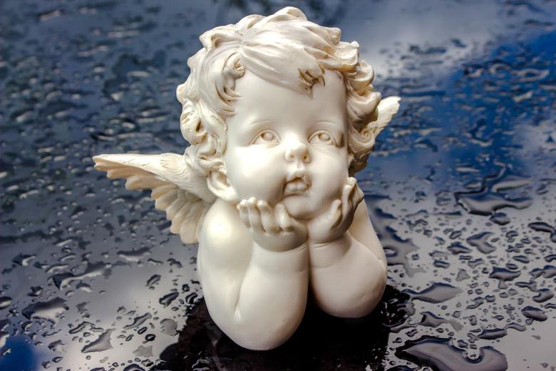 Free stock image of Angel Figure created by Pixabay