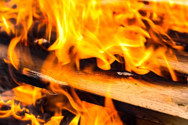 Free stock image of Burning Wood created by Pixabay
