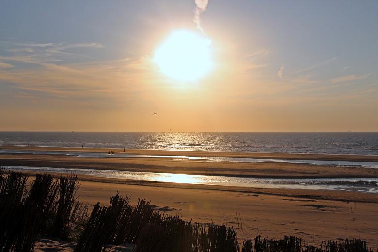 Free stock image of Setting Sun created by Pixabay