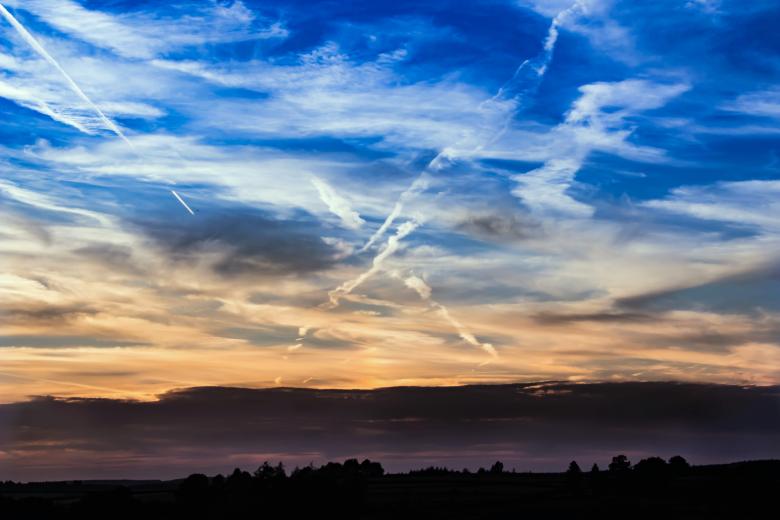 Free stock image of Setting Sun created by Pixabay