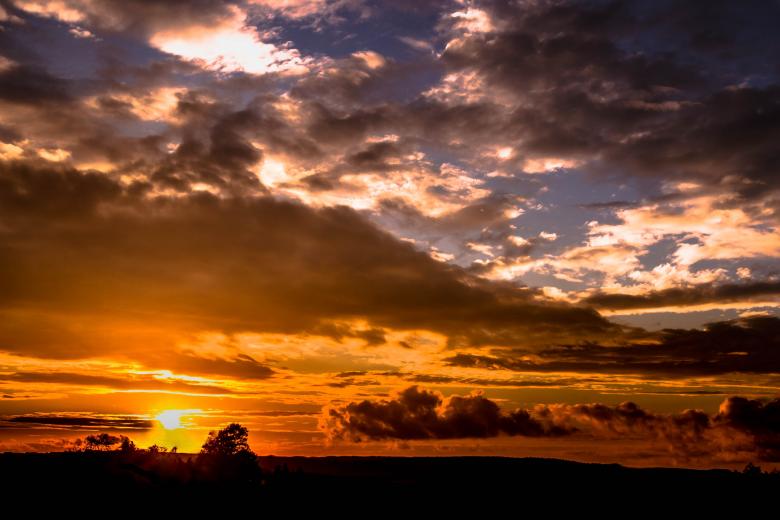 Free stock image of Sunset created by Pixabay