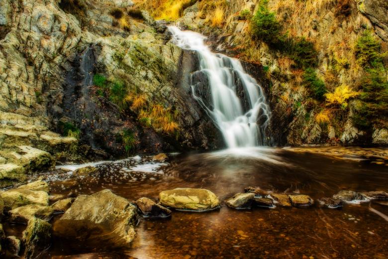 Free stock image of Wild Waterfall created by Pixabay