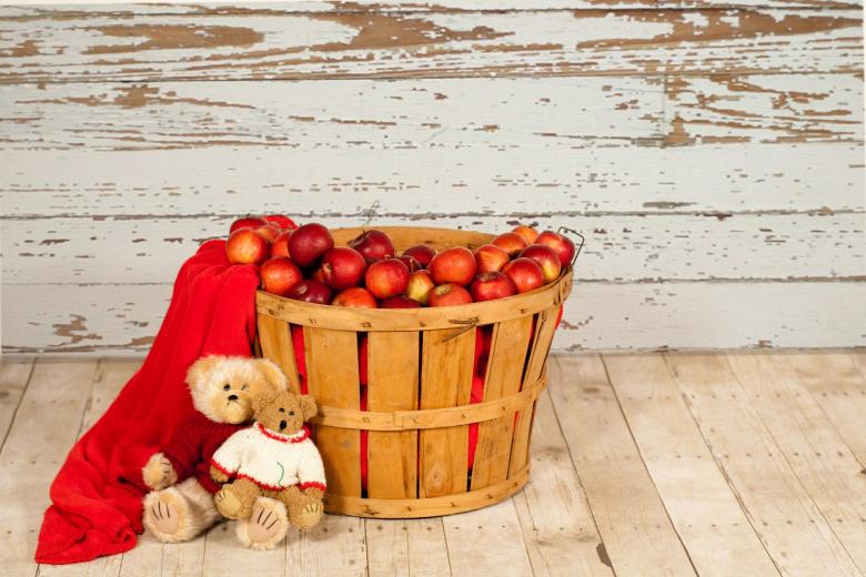 Free stock image of Apple Basket created by Pixabay