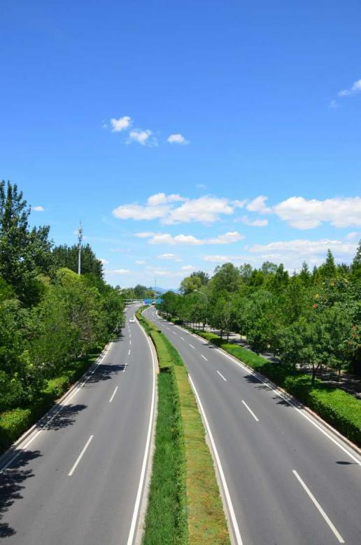 Free stock image of Double lane Highway - No Traffic created by kayt