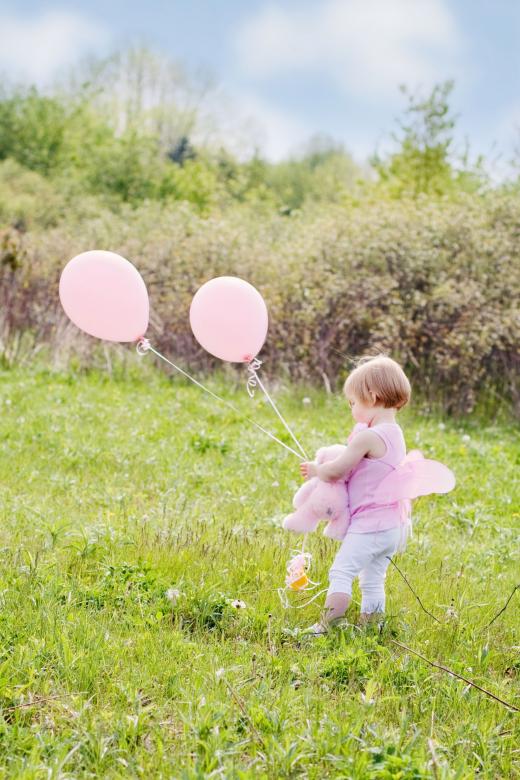 Free stock image of Little Girl created by Pixabay