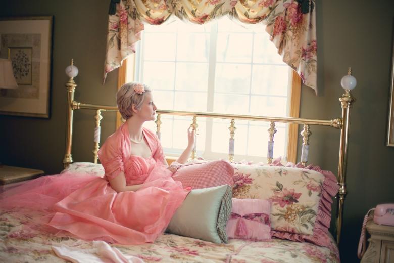 Free stock image of On the Bed created by Pixabay