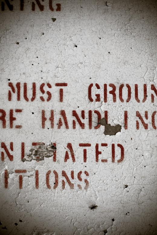 Free stock image of Peeling Wall with Red Text created by Free Texture Friday