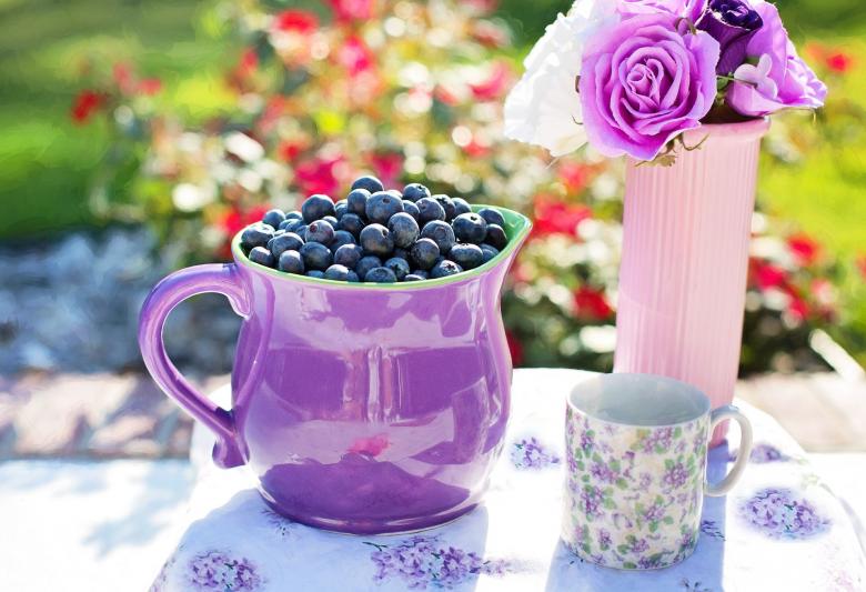 Free stock image of Fruit on the Table created by Pixabay